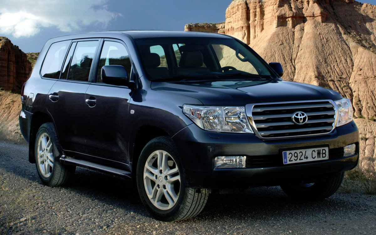 Аккумуляторы для Toyota Land Cruiser 200 4.0 бензин купить в Киеве