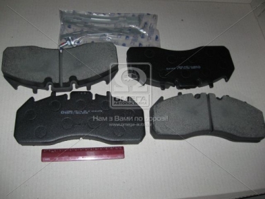 Колодка гальмівний. диск. (компл. на вісь) RVI MAGNUM,PREMIUM, ROR, VOLVO (вир-во Lumag)