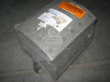 Накладка торм. (компл. на ось) 410х225 станд. VOLVO F12,F16,FH12,FH16 (пр-во Winnard)