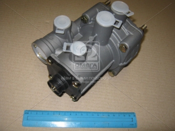 Клапан упр. гальмами причепа MB (вир-во Axut)