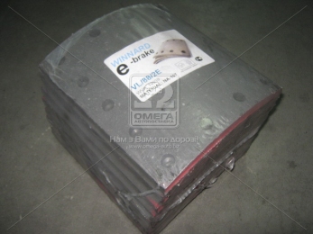 Накладка гальмівний. (компл. на вісь) 410х200 станд. VOLVO F12,FH12,FL7,FL10 (вир-во Winnard)